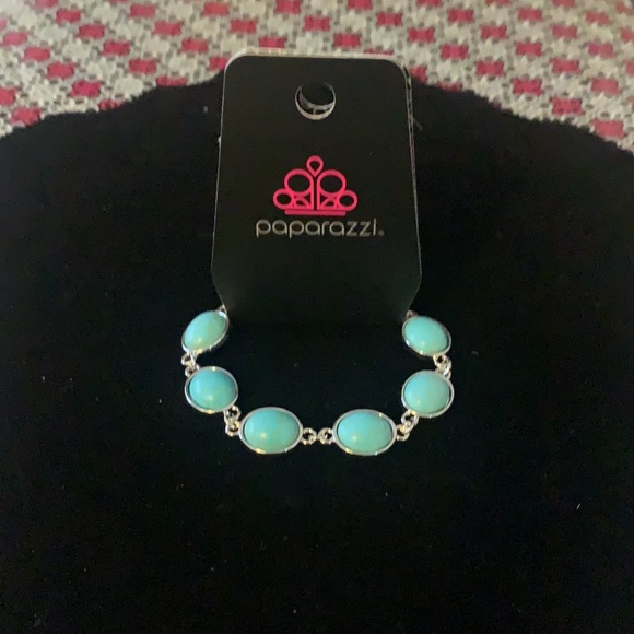 Paparazzi Bracelets $10 or all 5 items for $40 - Picture 5 of 5